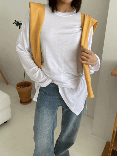 데르송 라운드넥 팔랑 에코 루즈핏 긴팔 티셔츠